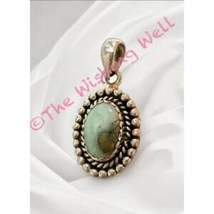 Oval Sonoran Gold Rope Design Pendant & Free Chain 16”